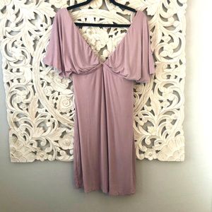 Indah Low-Cut Lilac Short Dress